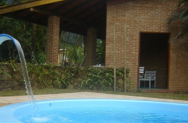 Proyecto arquitectónico arrojado, piscina, terrazas, quiosco a 30 mts del mar