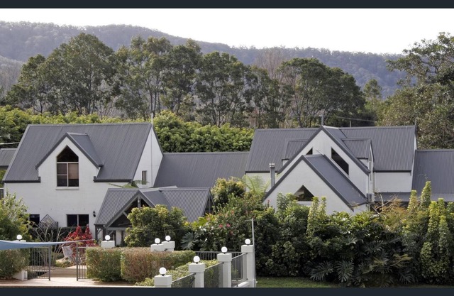 Bonville Estate es una casa estilo semi rural ubicada en Bonville, NSW