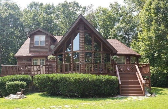 NUEVO ALQUILER! ¡HERMOSO TAKODA "AMIGOSO PARA TODOS" CABIN-3B-2B POR FCF PARK!