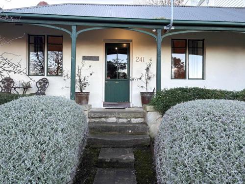 Bostane Cottage on West Hobart Hill