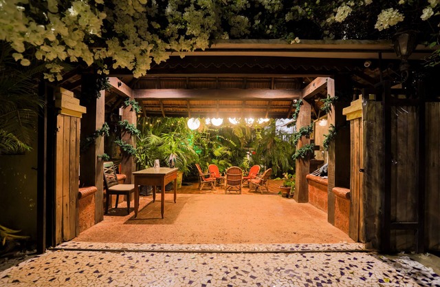 Bougainvillea Guest House