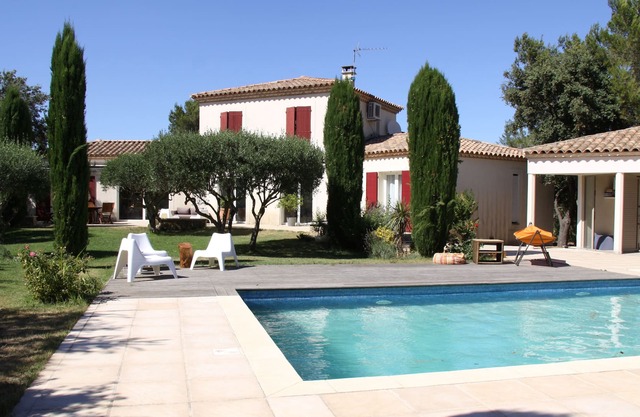 Villa luminosa y tranquila con jardín y piscina, Nimes - 8/12 pers. - 28/06 de julio