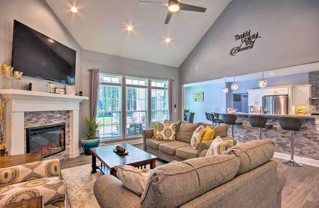 Bright Hopkins Home w/ Game Room & Fire Pit!