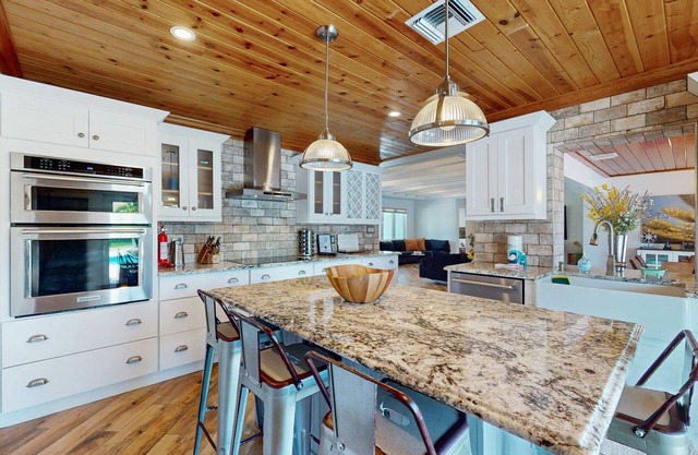 Bright & open home with private pool, fire pit , and private W/D