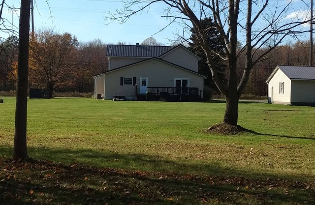 Brown Tin Roof Farmhouse, Ginebra, Chapitel, Austinburg, Jefferson