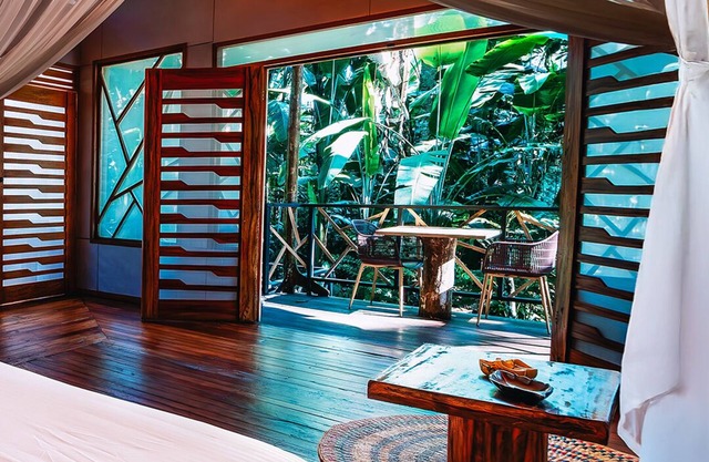 Buru Nature Hotel