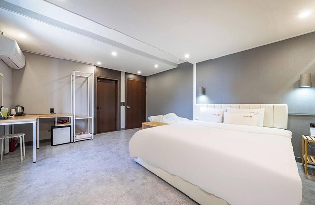 Busan Songjeong GO