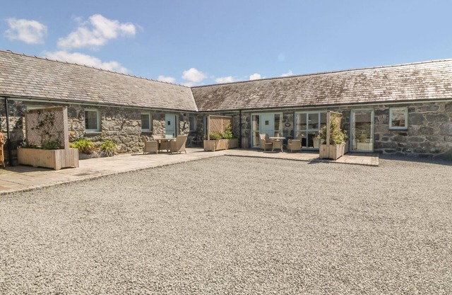 Bwthyn Bach, TALYBONT