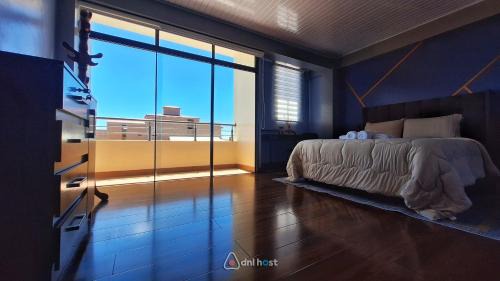 Céntrico apartamento con 2 baños, a pasos de restaurantes y agencias de turismo