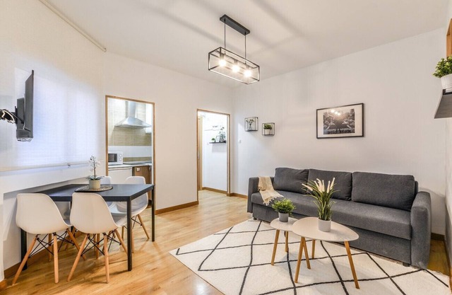 C Plaza de España 2B - Hermoso apartamento en Plaza de España
