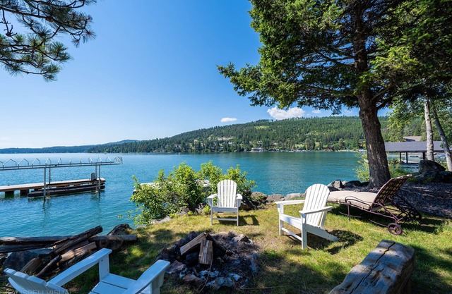 Cabin on Flathead Lake