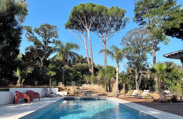Cala Rossa - 250 m from the beach - Heated swimming pool - 5 bedrooms
