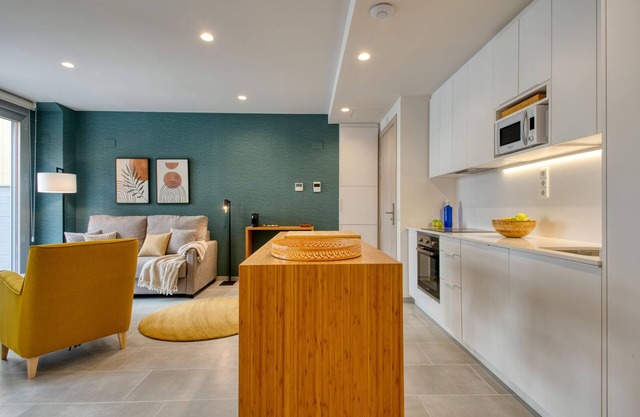 Apartamento nuevo y tranquilo junto a Sagrada Familia