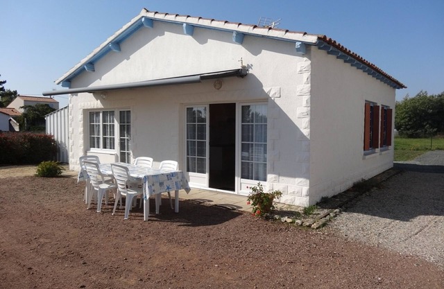 Casita tranquila cerca de pesca con jardín y wifi