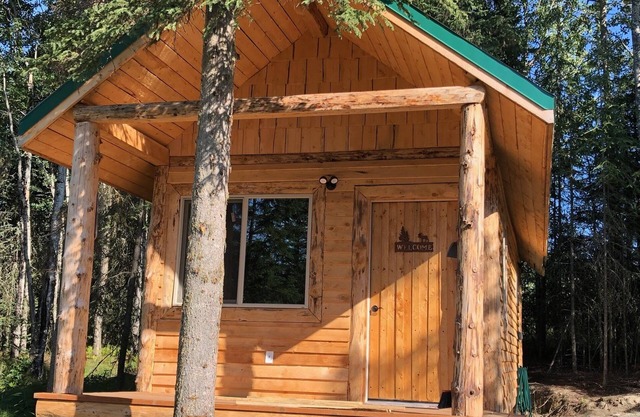 CAM'S LAKESIDE BUNKHOUSE - RESERVE 3 noches y OBTENGA 1 noche GRATIS (mayo y junio)!