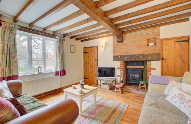Camberley Cottage - Dos Habitaciones Casa, Capacidad 5