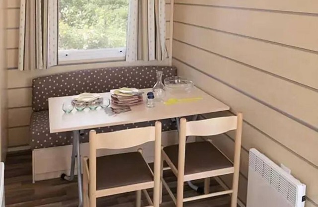 Camping Les Bruyères *** - Casa móvil Venus 3 habitaciones 2/4 personas