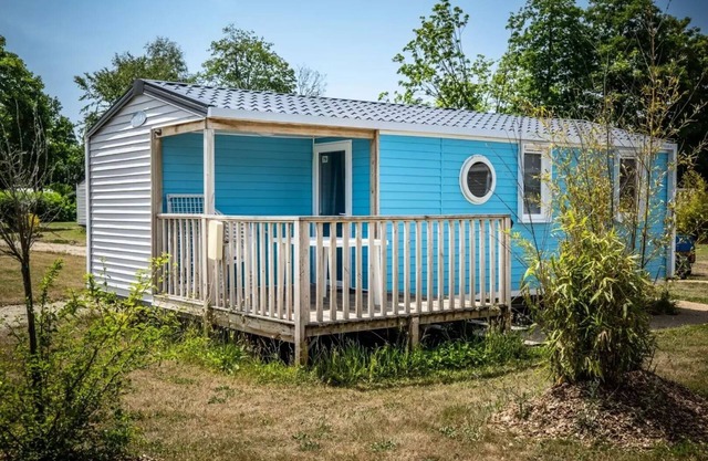 Camping maeva Respire Le Domaine de Mesqueau **** - Mobile Home SIMPLY O'hara 4 Rooms 6 People + TV