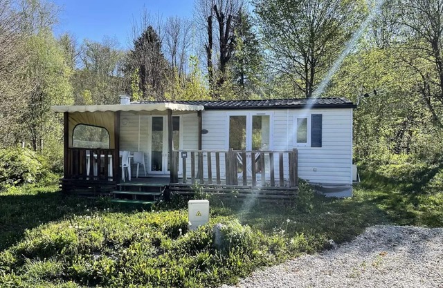 Camping Eden de la Vanoise *** - Bungalow 3 Habitaciones 4 Personas