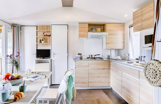 Camping Romanée L'Evasion**** - Comfort mobile home 4 rooms 6 people