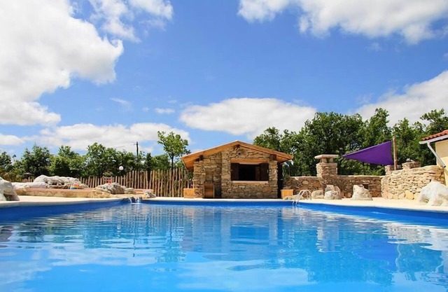 Camping Les 3 Cantons **** - Tent Lodge 3 habitaciones 4 personas