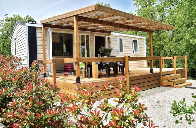 Camping Les 3 Cantons **** - Casa móvil Lavaurette 4 habitaciones 6 personas