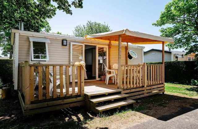Campsite L'Ile du Rhin** - Mobile home Comfort 3 rooms 4 adults + 2 children