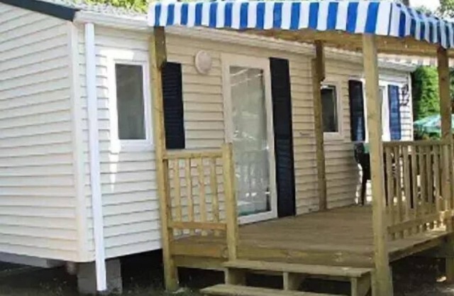 Campsite La Pinède***** - Classic XL 3-room mobile home for 4 people