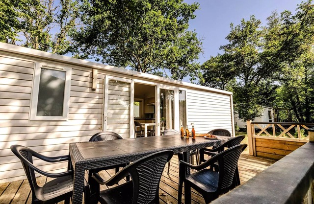Campsite La Rivière d'Argent *** - Mobil-home SMALA - 4 bedrooms 8 persons
