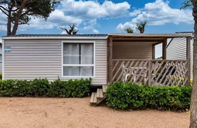 Campsite Les Dunes***** - 3-room Comfort mobile home for 4 people