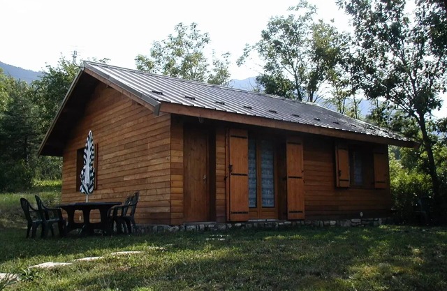 Camping Saint James Les Pins *** - Chalet Grand Confort 6 personas