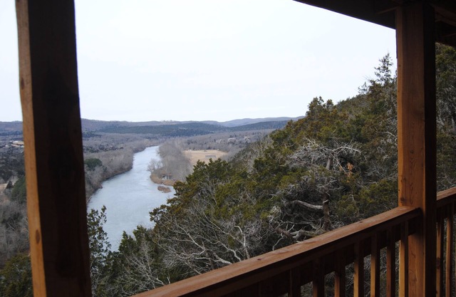 Can-U-Canoe Riverview Luxury Una habitación de lujo