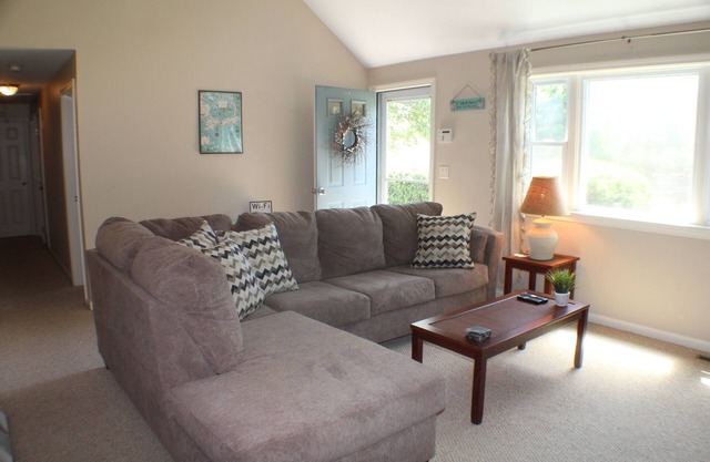 Cape Cod Beach House with central AC
