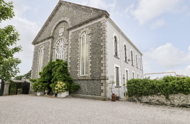 Capel Mawr, Sótano 19, LLANRUG