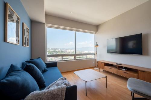 Capitalia Santa Fe 3BR with Parking & Gym