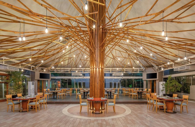 Carlton Al Moaibed Hotel