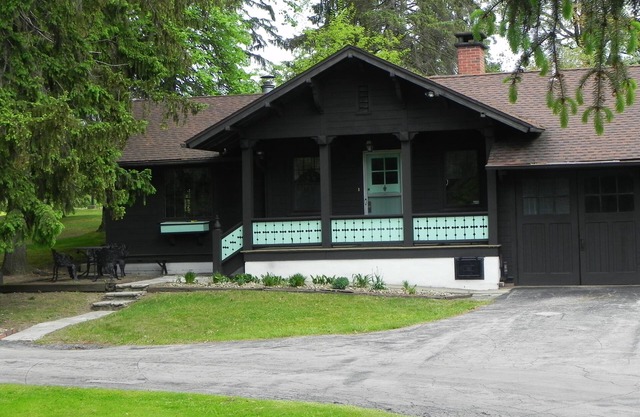 Carriage House cabina duerme 4 con 1 baño