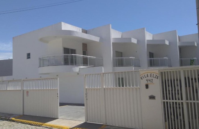 Casa-2 Condomínio Elza em Arraial do Cabo