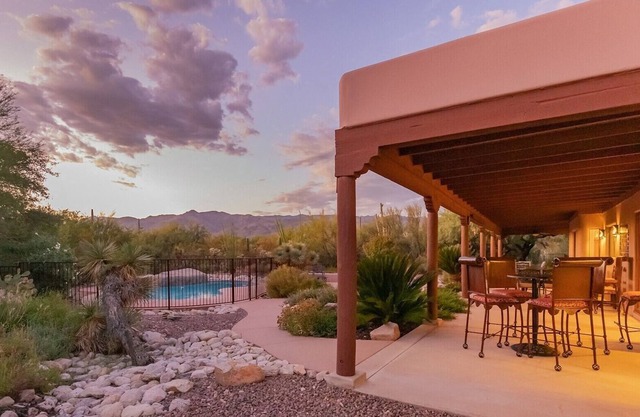 Casa Coralina - Gran propiedad familiar privada del suroeste con piscina climatizada y vistas a la montaña
