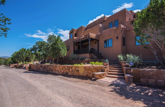 Casa de Paz | In Gated Community, Stunning Views!