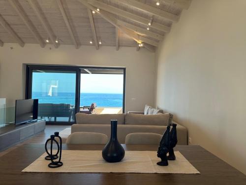 Casa Domenica, 2 bedroom seaside home