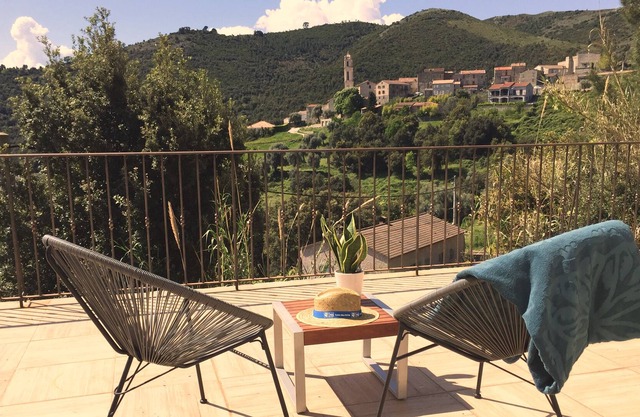 Casa Ferriginale - alquiler con muy linda vista del pueblo de Soveria