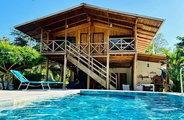 Casa Gratitud, cabaña de playa privada con piscina