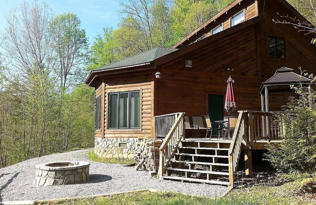 Cabaña frente al lago en el lago Watauga Mountain Views