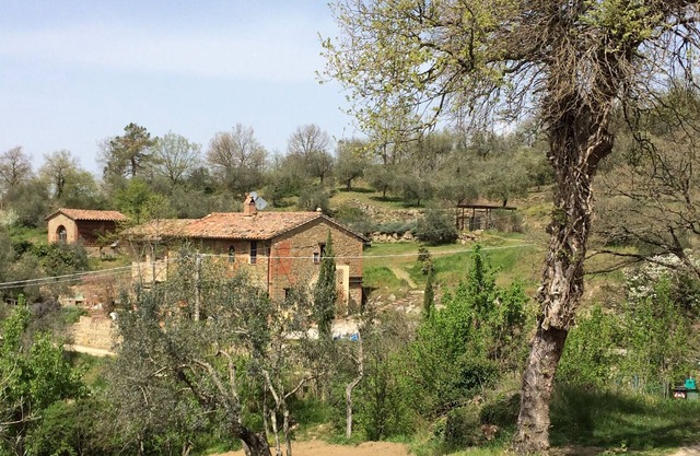 CASA LORENZO ~ LIMONE. Impresionante y tranquila granja familiar con piscina y vistas