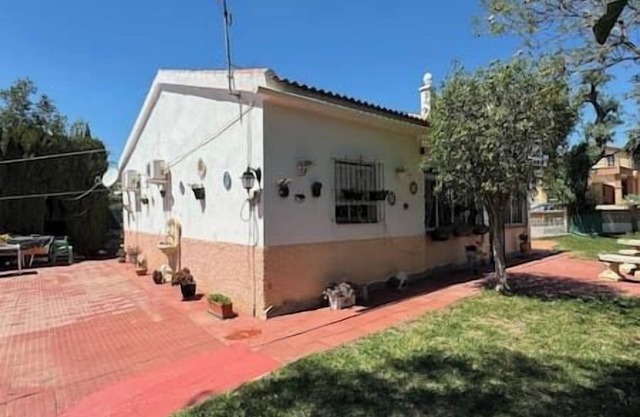 Casa rural con encanto y piscina en Cártama