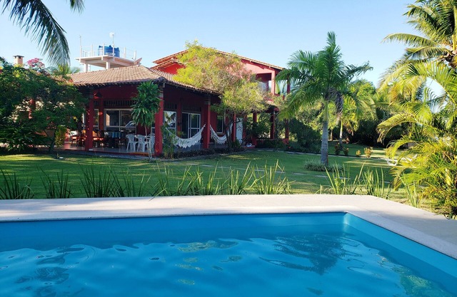 PRECIOSA CASA CON VISTA AL MAR, 5 DORMITORIOS Y CHALET OPC.