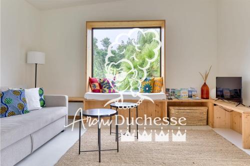 Casa ZaO Jolie maison en bois brut de 50m2 à proximité des plages
