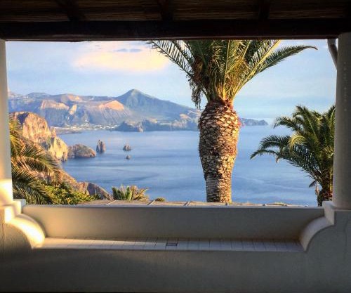 Case Quattrocchi - Giardino e Terrazzi con vista Panoramica sul Mare, Etna e Vulcano