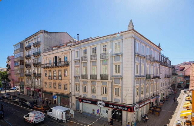 Castelo Superior Two Bedroom Apartment